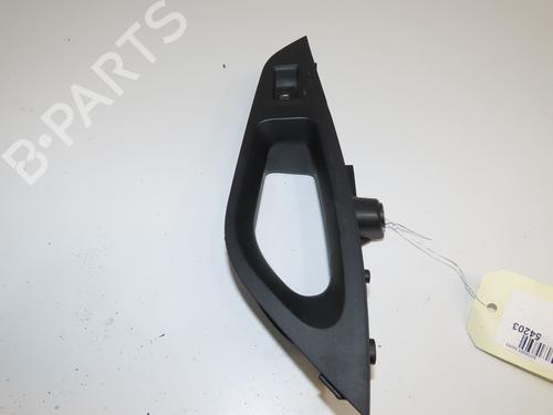 Right rear window switch SEAT LEON (5F1) 1.2 TSI | BP29601118I28