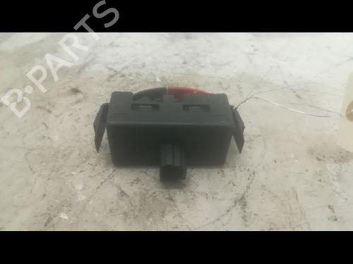 Advarselsbryter RENAULT TWINGO II (CN0_) 1.2 16V (CN0K, CN0V, CN0A) (76 hp) 23174220