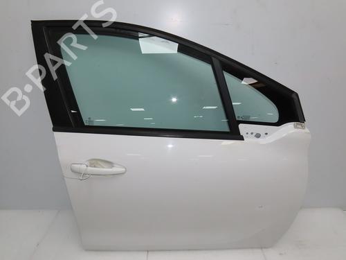 Used Right front door Right front door 38608389 38608389