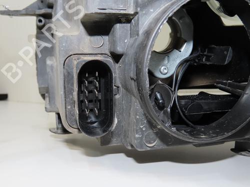 Right headlight VW GOLF VI (5K1) 1.6 TDI | BP33477616C29 - Image 3