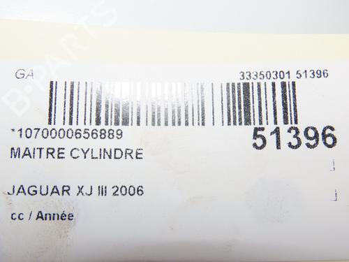 brake-master-cylinder-jaguar-xj-x350-x358-2003-2004-2005-2006-2007-2008-2009-29216019 main image