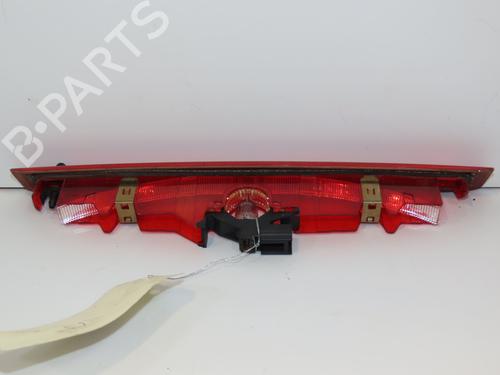 Used Third brake light RENAULT CLIO III (BR0/1, CR0/1) 1.5 dCi (C/BR0G, C/BR1G) (68 hp) 28802337