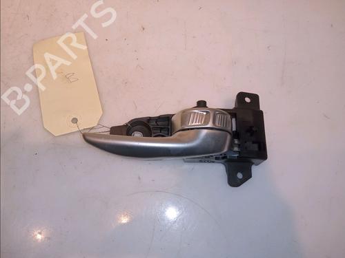 Used Rear right interior door handle Rear right interior door handle 15742399 15742399