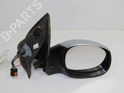 Retrovisor direito Retrovisor direito PEUGEOT 206 Van 1.4 HDi (68 hp) 33059419 33059419