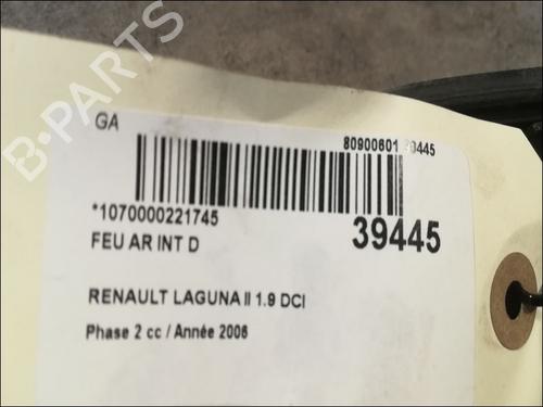 right-tailgate-light-renault-laguna-ii-bg01_-19-dci-bg1a-bg1w-bg0g-8200262111-2001-2002-2003-2004-2005-2006-2007-9606644 main image