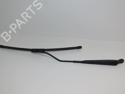 Used Front windshield wiper arm Front windshield wiper arm 30740806 30740806