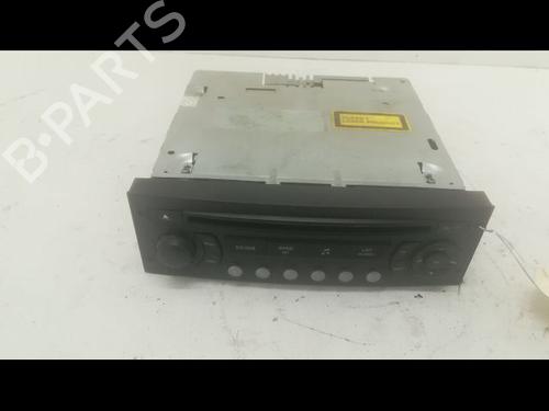 Used Radio CITROËN C4 I (LC_) 1.6 HDi (90 hp) 9602098