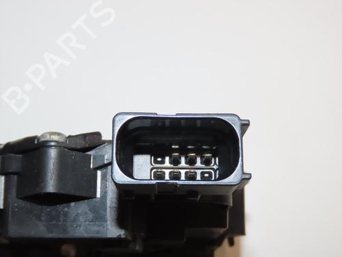 Front left lock OPEL CORSA E (X15) 1.3 CDTI (08, 68) | BP28802018C98 