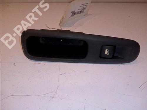 Used Right rear window switch Right rear window switch PEUGEOT 3008 I MPV (0U_) 1.6 HDi (109 hp) 11103058 11103058