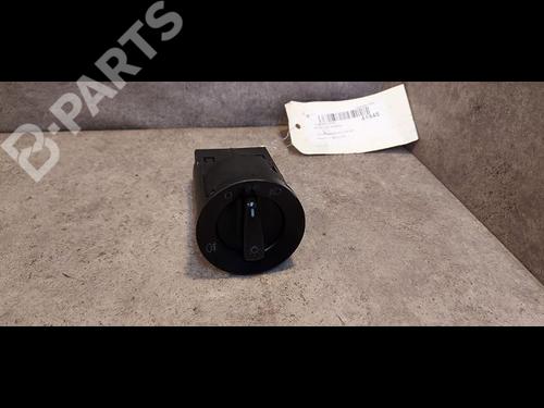 Used Headlight switch VW POLO III (6N1) 64 1.9 SDI (64 hp) 9613409