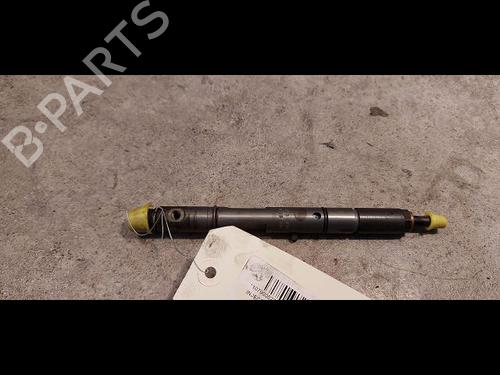 Used Injector AUDI A6 C5 Avant (4B5, 4B6) 2.5 TDI (163 hp) 9613891