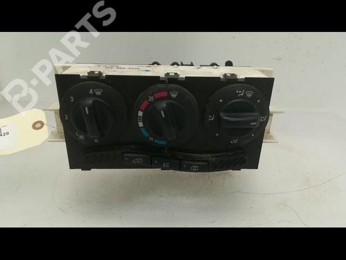 Used Climate control MERCEDES-BENZ A-CLASS (W168) A 140 (168.031, 168.131) (82 hp) 9593900
