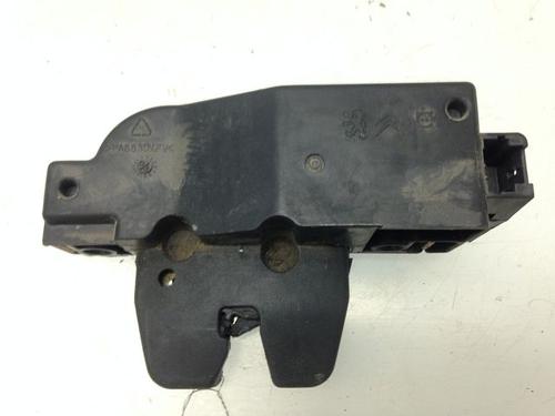 tailgate-lock-citroen-c5-i-dc_-2001-2002-2003-2004-2005-23177275 main image