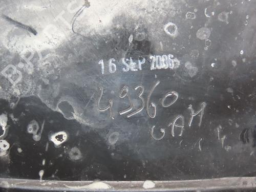 Used Right headlight SEAT CORDOBA (6L2) 1.4 16V (86 hp) 23177688