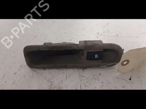right-rear-window-switch-renault-clio-iii-br01-cr01-2005-2006-2007-2008-2009-2010-2011-2012-2013-2014-23176574 main image