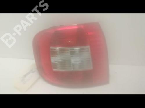 Achterlicht links FIAT MULTIPLA (186_) 1.9 JTD (186AXE1A) (120 hp) 9599356