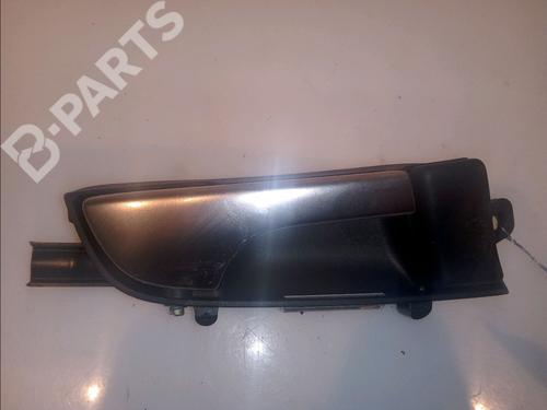 Used Front right interior door handle AUDI A3 (8P1) 2.0 TDI 16V (140 hp) 11921446