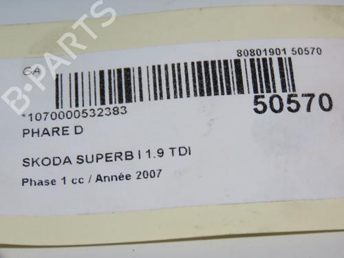 right-headlight-skoda-superb-i-3u4-2001-2002-2003-2004-2005-2006-2007-2008-28832441 main image