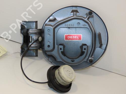 Fuel flap RENAULT KOLEOS I (HY_) 2.0 dCi 4x4 (HY0K) | BP28966832C131 
