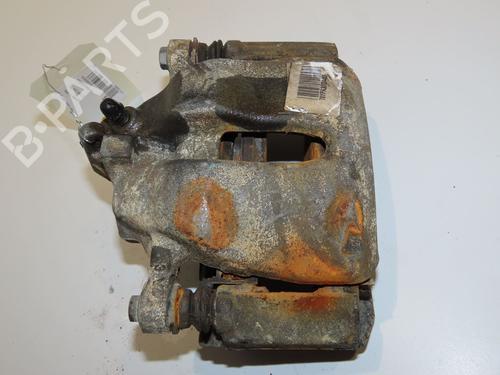 Used Right front brake caliper Right front brake caliper PEUGEOT 208 II (UB_, UP_, UW_, UJ_) 1.2 PureTech 100 (101 hp) 28830040 28830040