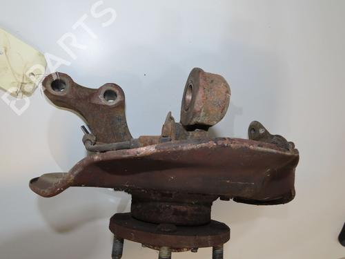 Used Right front steering knuckle Right front steering knuckle TOYOTA RAV 4 II (_A2_) 2.0 D 4WD (CLA20_, CLA21_, CLA20R, CLA21R) (116 hp) 36367563 36367563