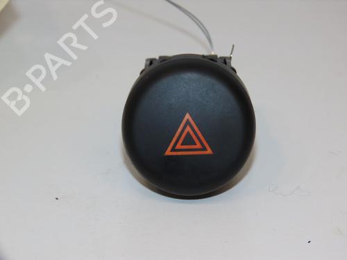 Used Warning switch Warning switch NISSAN JUKE (F15) 1.5 dCi (110 hp) 17488257 17488257
