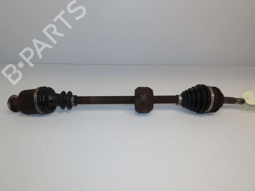 Transmisión delantera derecha RENAULT CLIO II (BB_, CB_) 1.4 16V (B/CB0P, BB13) (98 hp) 28967354