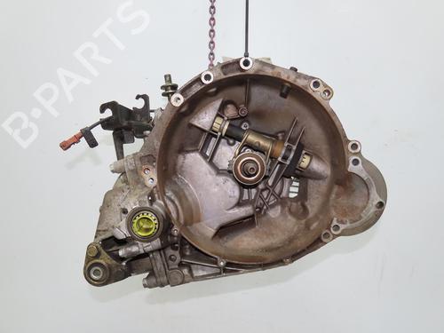 Used Gearbox PEUGEOT BOXER Bus (230P) 2.5 D (86 hp) 28967286
