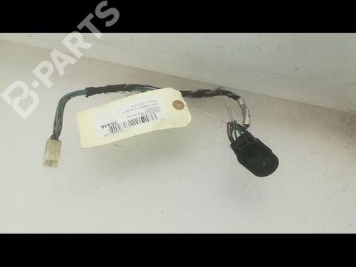 Used Left front window switch OPEL CORSA B (S93) 1.2 i 16V (F08, F68, M68) (65 hp) 9597634