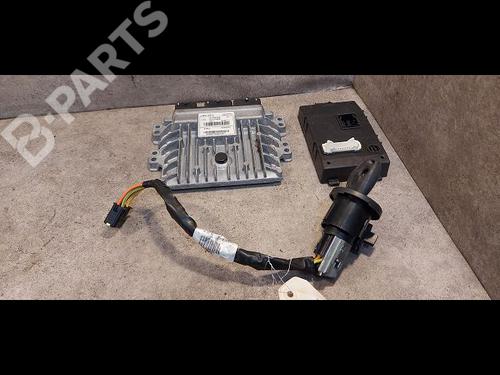 Used Engine control unit (ECU) DACIA SANDERO 1.5 dCi (75 hp) 9615931
