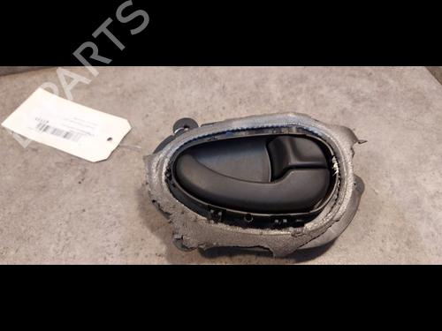 Used Front right interior door handle Front right interior door handle 9613018 9613018