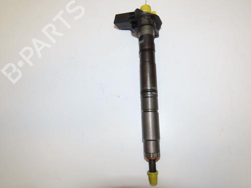 Used Injector VW GOLF VI (5K1) 2.0 TDI (110 hp) 28966956