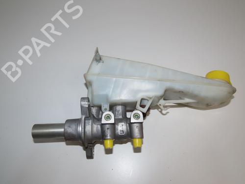 Used Brake master cylinder Brake master cylinder PEUGEOT EXPERT Van (V_) 2.0 BlueHDi 120 (122 hp) 30824909 30824909