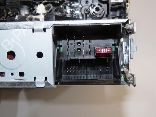 radio-vw-up-121-122-bl1-bl2-bl3-123-2011-36310475 main image