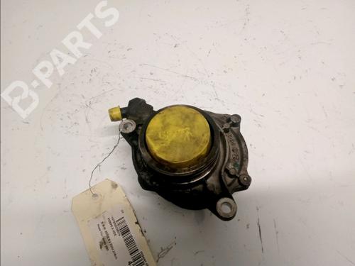Used Vacuum pump BMW 5 (E60) 530 d (218 hp) 10096772