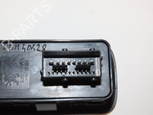 Left front window switch CITROËN C3 II (SC_) 1.6 VTi 120 | BP28831708I27 - Image 4