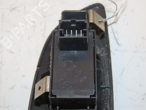 Used Right rear window switch Right rear window switch FIAT BRAVO II (198_) 1.6 D Multijet (198AXH1B) (105 hp) 17037514 17037514