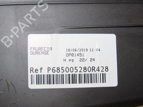Handskerum RENAULT MEGANE IV Hatchback (B9A/M/N_) 1.5 Blue dCi 115 (B9A6) | BP17551985C95 