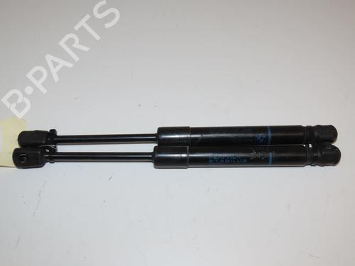 Used Hood lift support BMW 1 (F20) 118 i (170 hp) 22524640