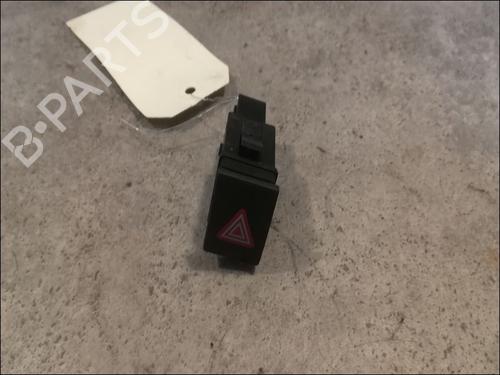 Used Warning switch VW POLO (9N_, 9A_) 1.2 (60 hp) 23174231