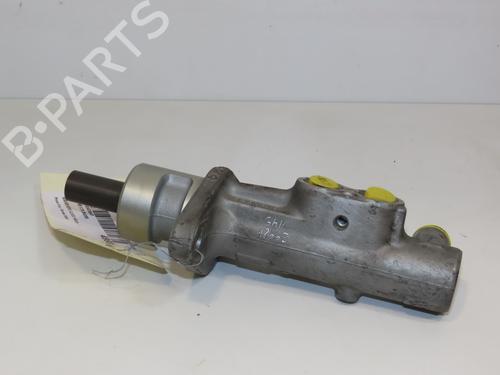 Used Brake master cylinder VOLVO V70 II (285) 2.5 TDI (140 hp) 18148713