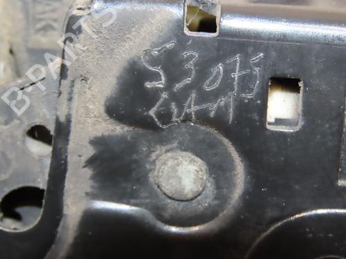 Front right lock VW TRANSPORTER T5 Van (7HA, 7HH, 7EA, 7EH) 1.9 TDI | BP28968790C97 