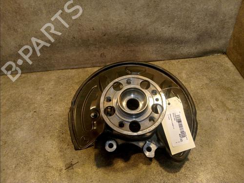 Used Left rear steering knuckle Left rear steering knuckle MERCEDES-BENZ C-CLASS (W205) C 180 (205.040, 205.140) (156 hp) 14876627 14876627