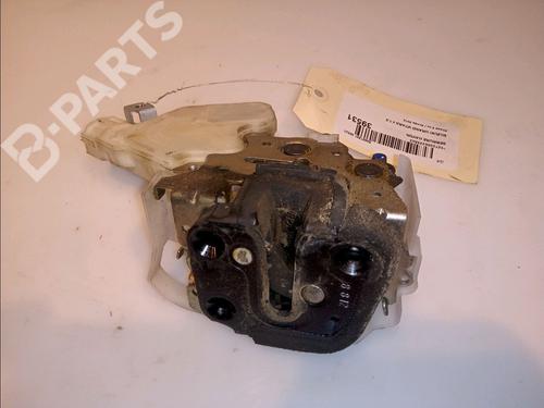 Used Tailgate lock SUZUKI GRAND VITARA II (JT, TE, TD) 1.9 DDiS All-wheel Drive (JT419, TD44, JB419WD, JB419XD,... (129 hp) 11103729