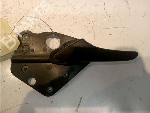 Used Front left interior door handle MERCEDES-BENZ VITO / MIXTO Van (W639) 115 CDI (639.601, 639.603, 639.605) (150 hp) 11102404