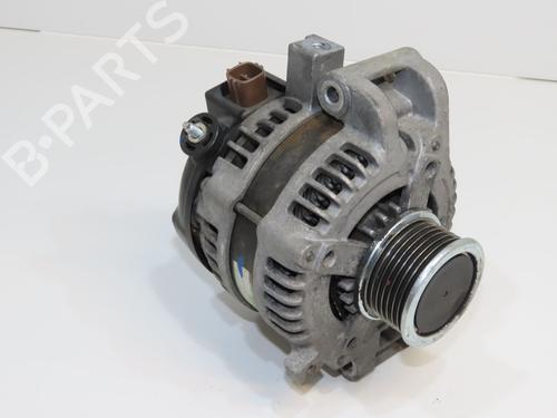 Used Alternator Alternator TOYOTA VERSO (_R2_) 2.0 D-4D (AUR20_, AUR20R) (126 hp) 33770353 33770353