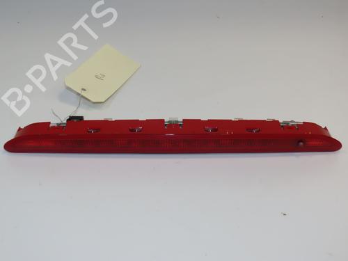 Used Third brake light VW TOURAN (1T3) 2.0 TDI (140 hp) 28832902