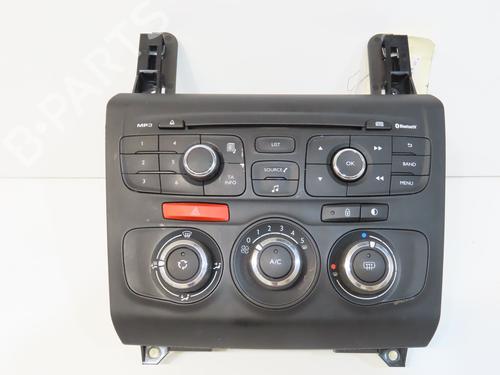 Used Climate control Climate control 38737253 38737253