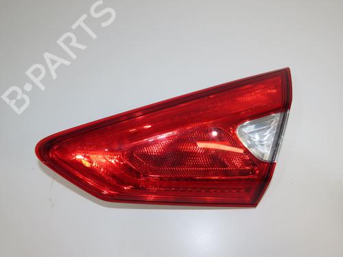 Used Right tailgate light Right tailgate light NISSAN PULSAR Hatchback (C13) 1.2 DIG-T (115 hp) 32308435 32308435