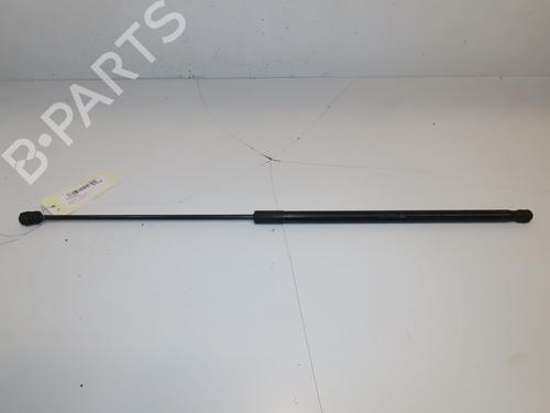 hood-lift-support-audi-a3-8v1-8vk-2012-2013-2014-2015-2016-2017-2018-2019-2020-26404387 main image